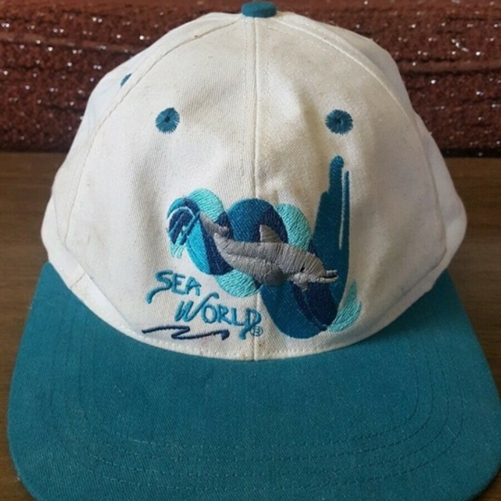 90s Seaworld Dolphin Hat